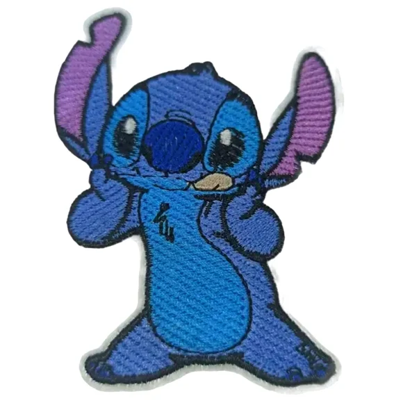 💙 Stitch Patch - Picture 1 of 3